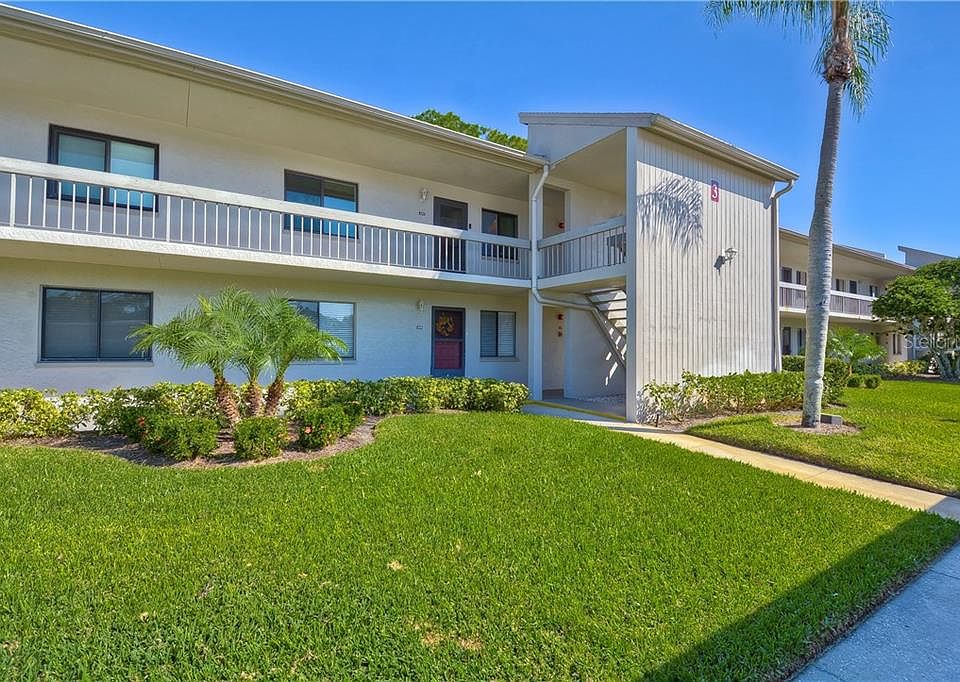 1st image of 110 Nancy Dr #110