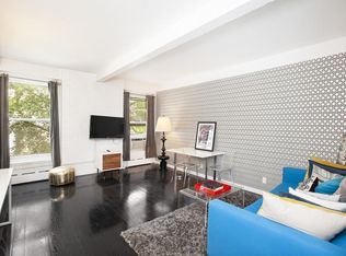 10 Christopher St APT 3C, New York, NY