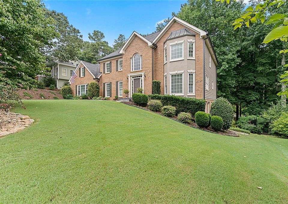 1st image of 920 Mountain Brook Ln NW