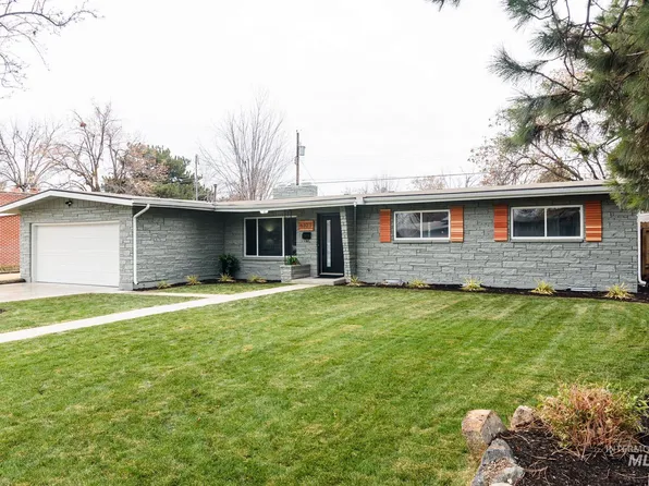 6323 W Arlington Dr, Boise, ID 83709
