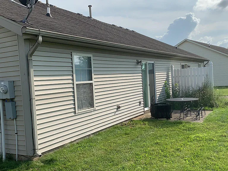 304 Brunswick Dr #B — Photo 17