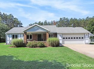 373 Stauffer Dr, Hastings, MI 49058