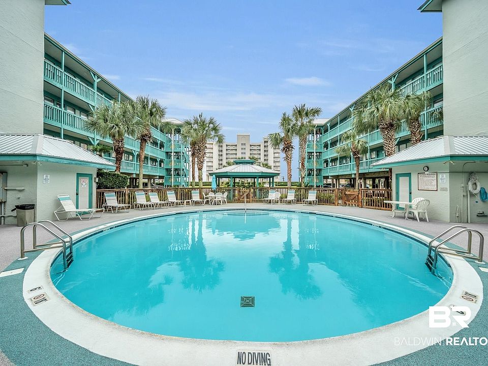 1st image of 952 W Beach Blvd #106