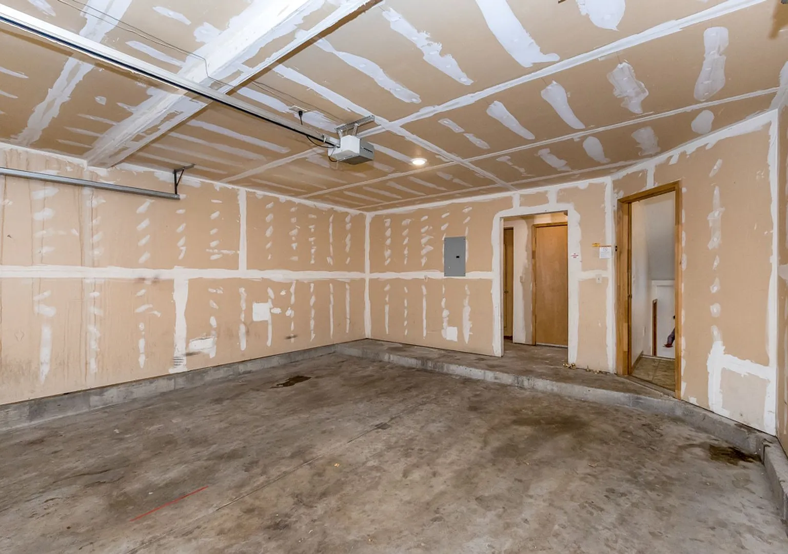 4 Bed 4 Bath Town Home in Greeley, CO! — Photo 2