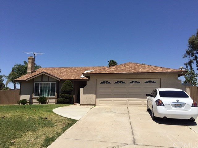 1st image of 14641 Rosemary Ave