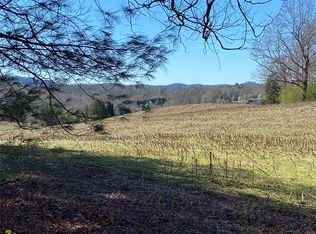 2085 Piper Ridge Dr, Lenoir, NC 28645