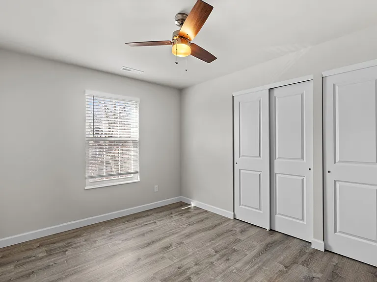 Sherman Square Apartments — Photo 45