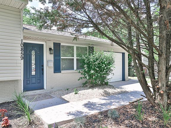 3rd image of 10859 Birchridge Dr