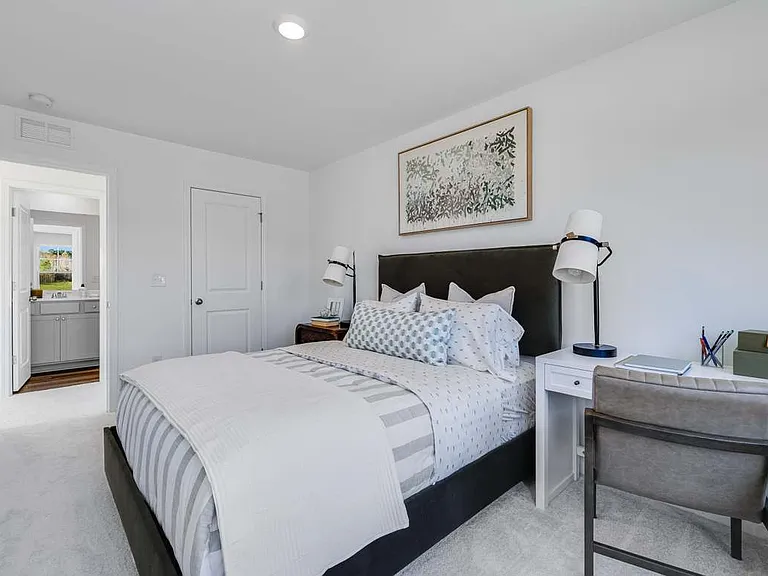 75 Broward Ln — Photo 24