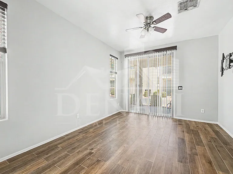 17737 W Woodrow Ln — Photo 4