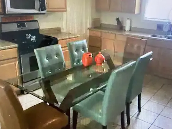 1 Crescent View Ave, Cape Elizabeth, ME