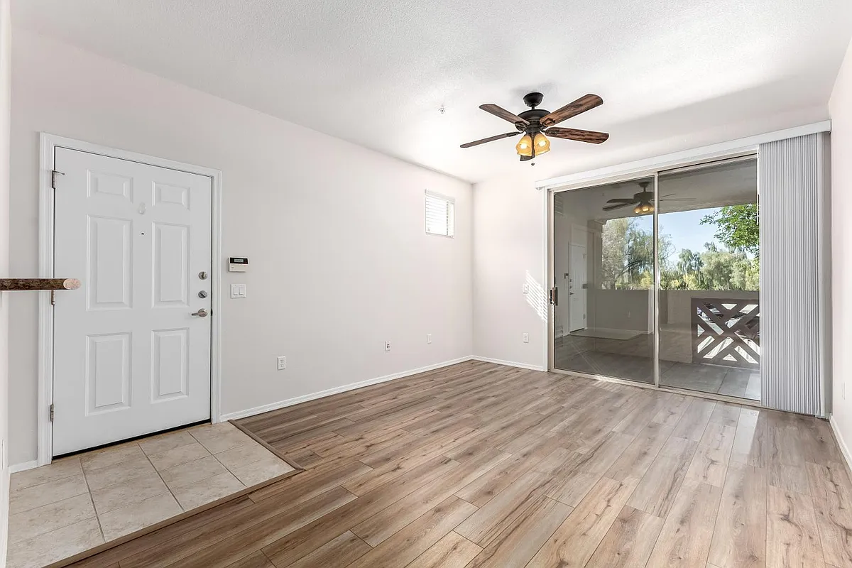 Building Photo - 29606 N Tatum Blvd #233