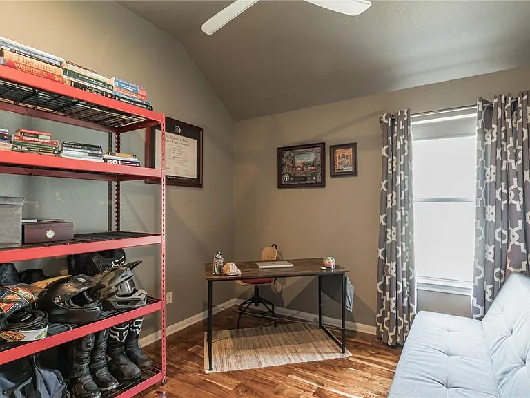 403 Rosedale Blvd — Photo 25