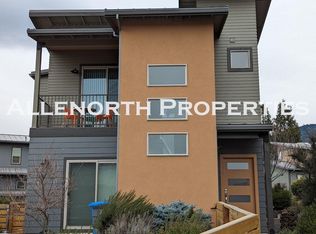 80 Almeda Dr, Ashland, OR