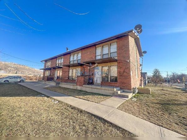 1022 N Victoria Way APT 2