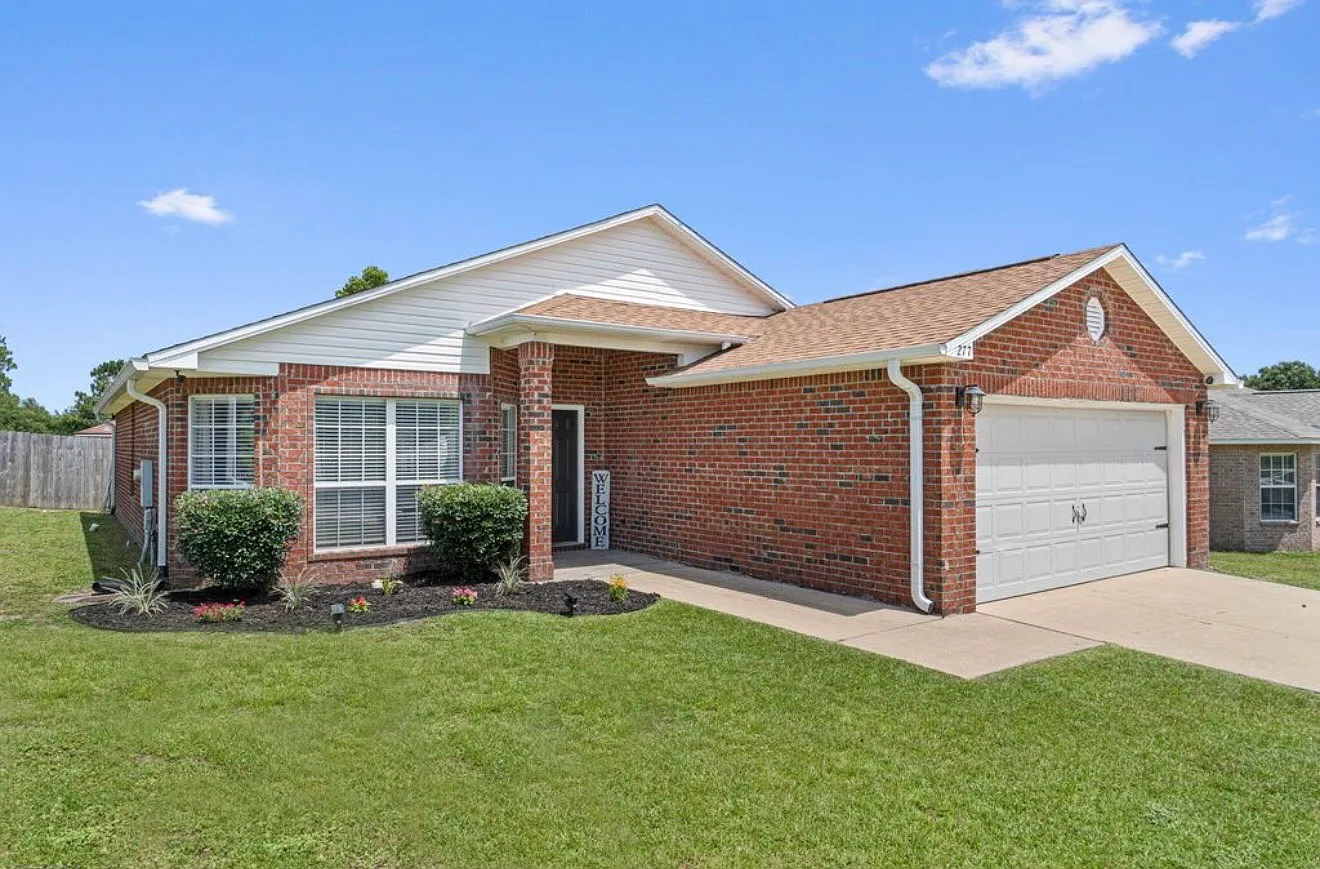 3 bed, 1674 sqft, $2,100 — Photo 3