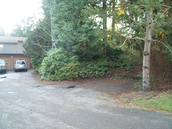 3rd image of 6950 SE Mile Hill Dr
