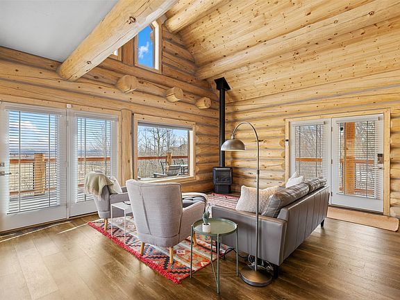 3rd image of 2542 High Creek Rd