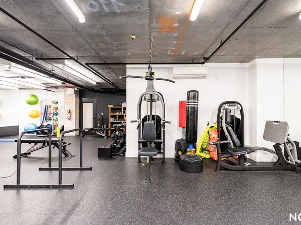 188 Humboldt Street image 39 of 47