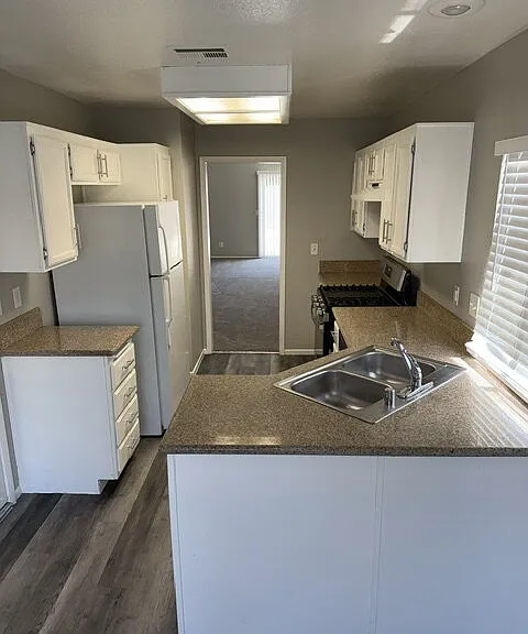 6968 Antell Cir — Photo 8