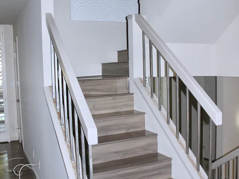 Stairs to Upper Bedroom Level