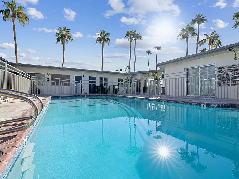 588 E. Mel Avenue - Hermosa Palms — Photo 2