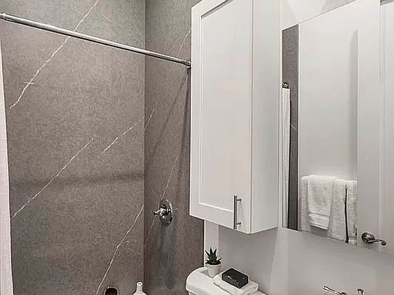 4th image of 61 E 7th St #1W