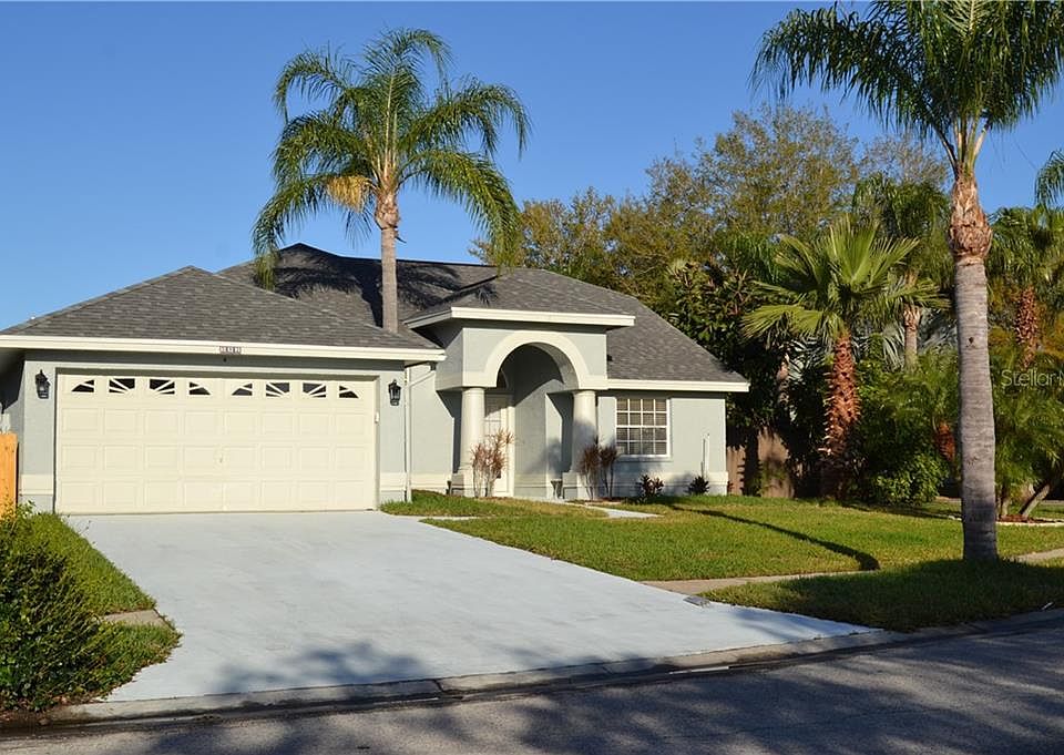1st image of 592 Village Dr