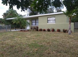 554 4th Pl SW, Vero Beach, FL 32962