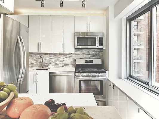 Sold by Maxwell Jacobs | media 7