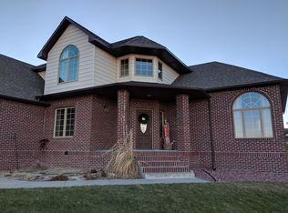 1300 Sioux Ridge Dr, Ogallala, NE 69153