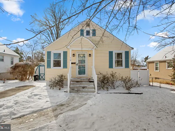 19 Belfast Rd, Lutherville Timonium, MD 21093