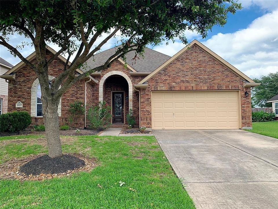 1st image of 1937 Golden Creek Ln