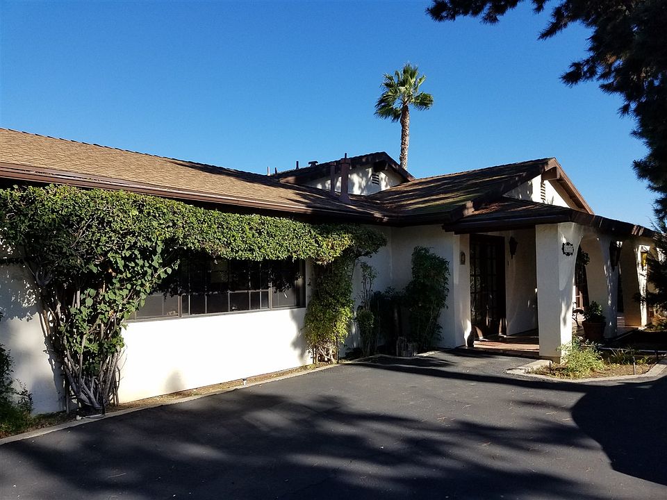 2nd image of 3425 Malpazo Ct