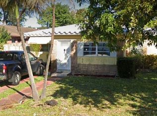 2235 Roosevelt St, Hollywood, FL 33020