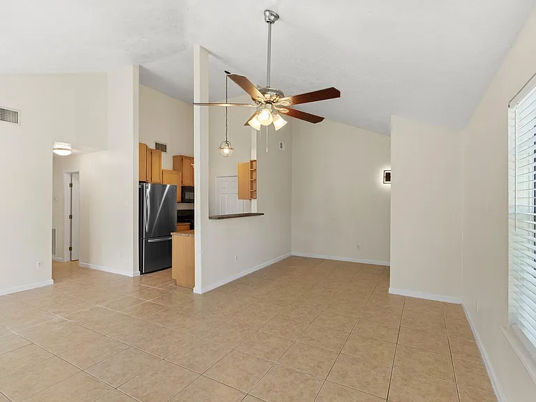 5218 Beaverbrook Dr — Photo 6