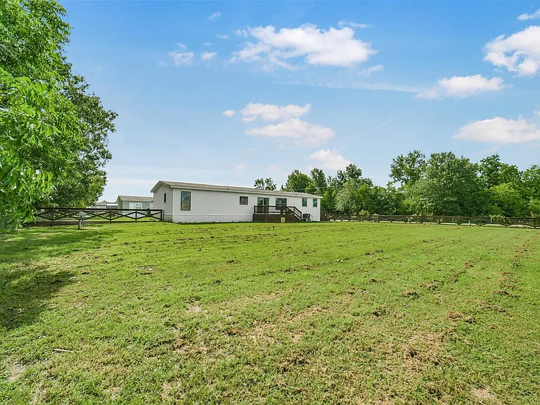 1566 County Road 610 #E — Photo 42