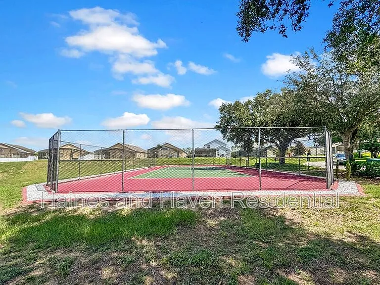 403 Corvina Dr — Photo 60
