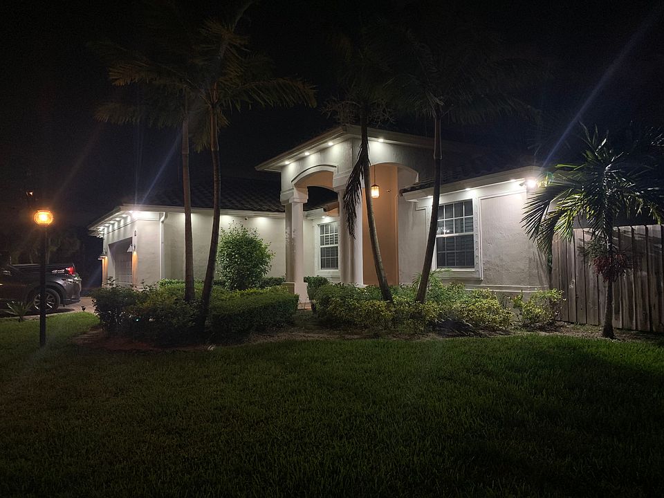 18 security cameras & lights