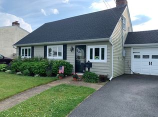 338 Seaford Ave, Massapequa, NY 11758