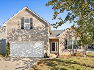 2 Pfeiffer Ct, Simpsonville, SC 29681