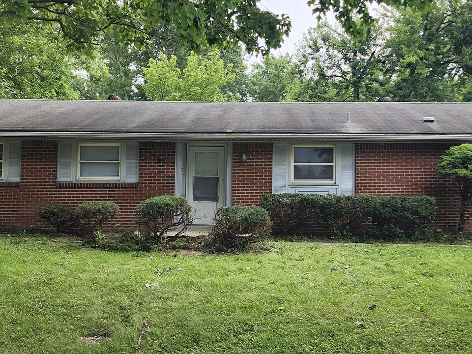 10139 E Chris Dr