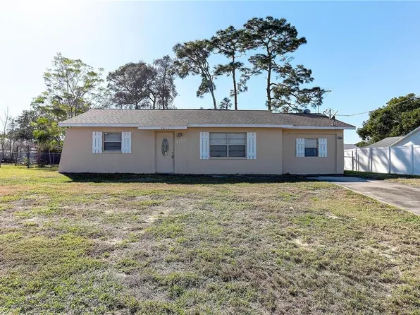 5155 Kenmore St, Spring Hill, FL 34608