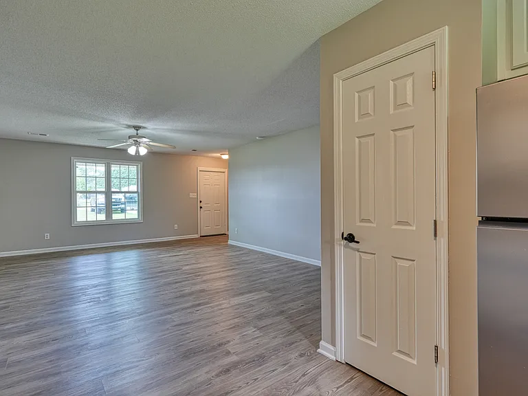 321 Sugar Ridge Rd #321 — Photo 6