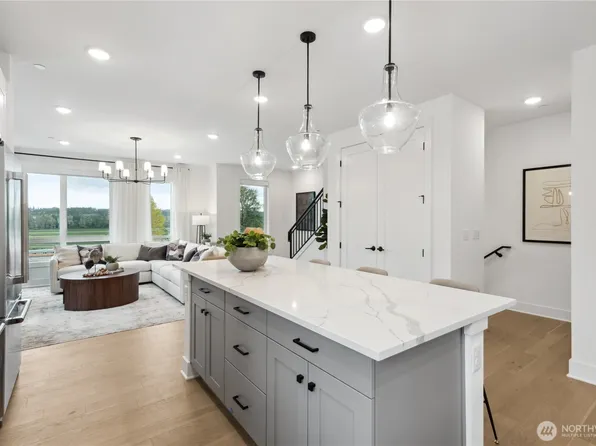 12255 138th Place NE #1701, Redmond, WA 98052