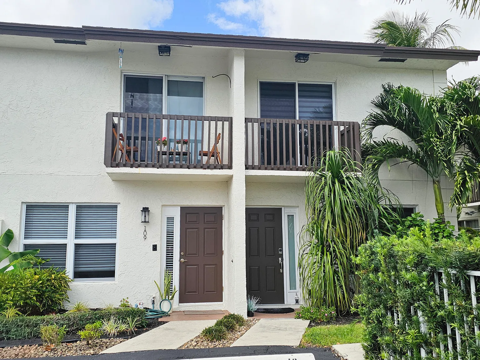 2 bed, 2.5 bath, 1258 sqft, $2,945 — Photo 2