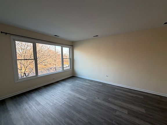 4th image of 6325 W Fullerton Ave #2A