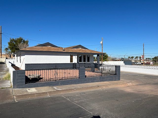 1st image of 419 Rutile Way