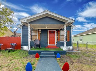 130 W Avenue F, Robstown, TX 78380