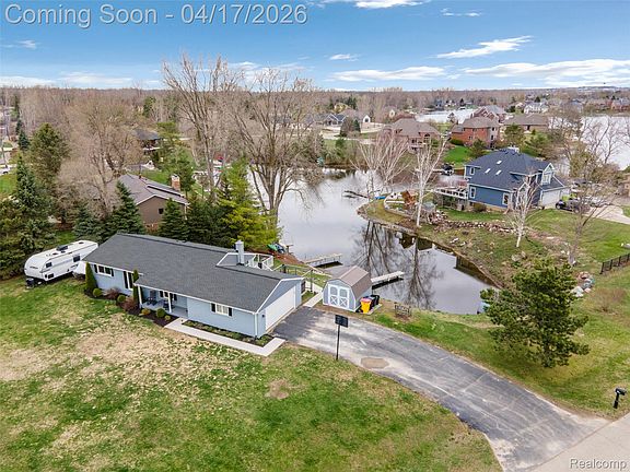 2nd image of 355 Sanders Rd